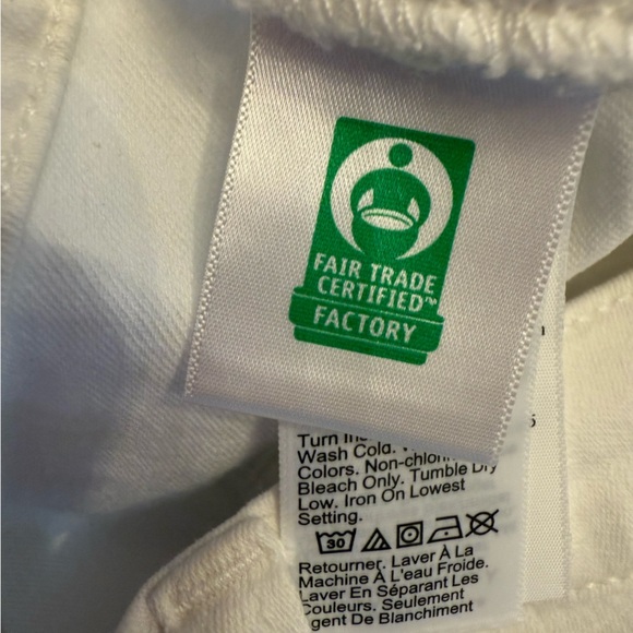 J. crew mid-rise flare crop white woman’s jeans Raw hem Sz 26 Excellent cond. - Picture 4 of 4